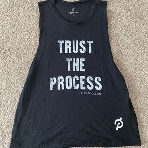 Peloton workout tank size L